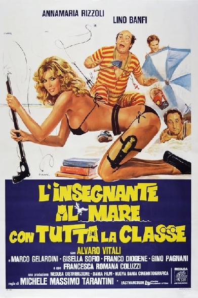 L'insegnante al mare con tutta la classe